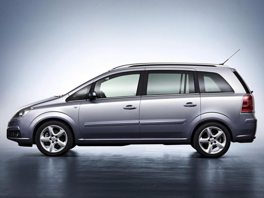  Opel Zafira 2.0 Turbo 2005 года  (фото 5 из 30)